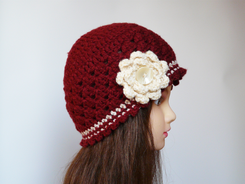 Claret Vanilla Crocheted Hat With Tree Ruffled Floral